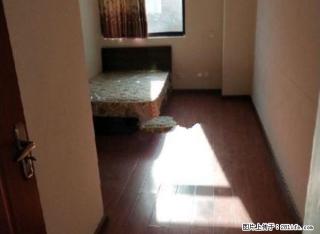 L锦天国际 4室一厅一卫 2400一个月 价格可商量 - 丽江28生活网 lj.28life.net